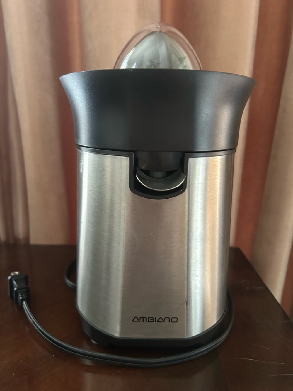 Stainless Steel Electric Citrus Juicer - Black/Silver